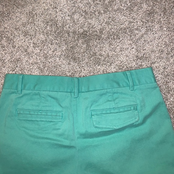 Banana Republic City Chino Green shorts size 0 - Picture 11 of 11